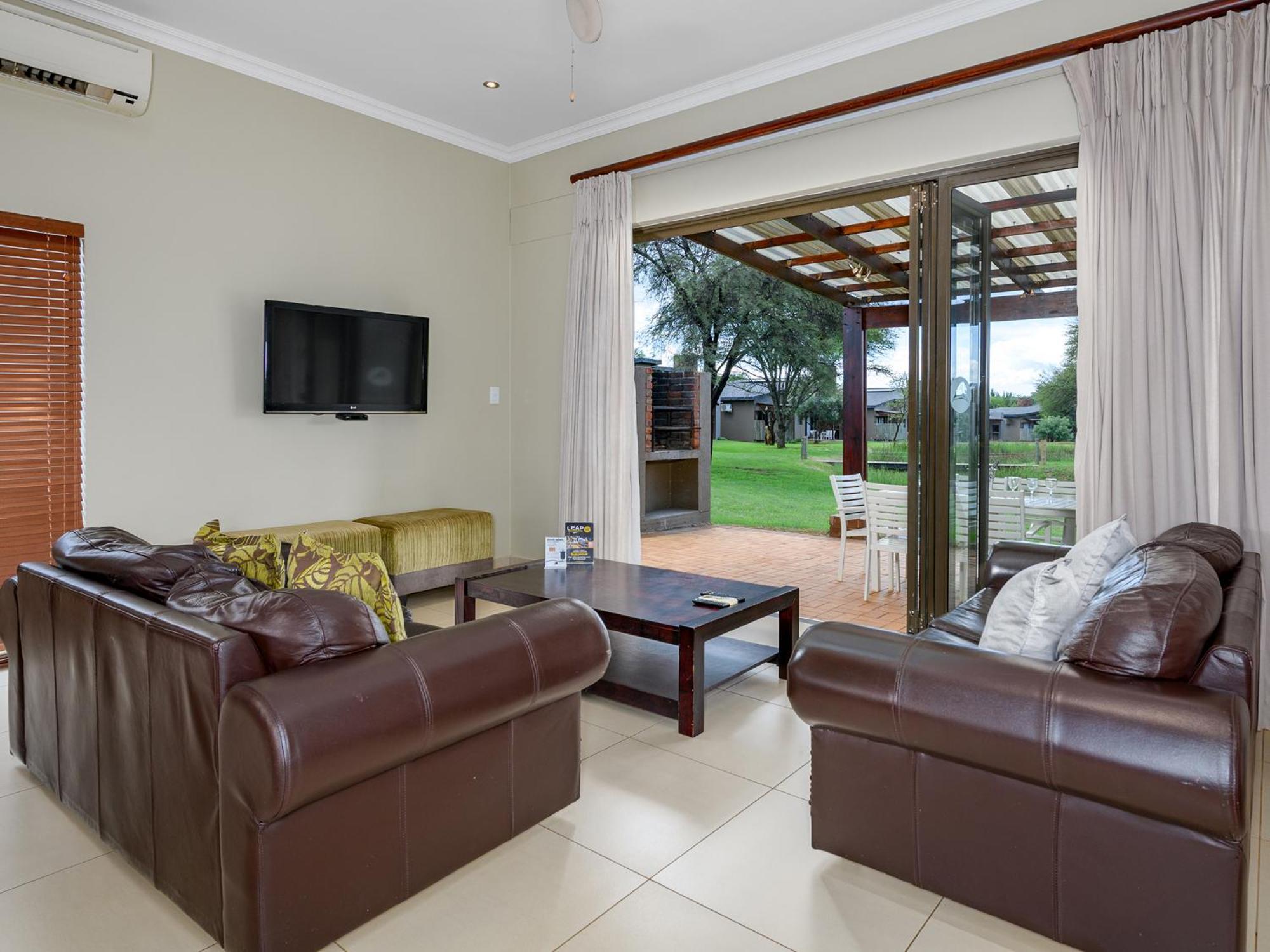 Monomotapa Village @ Legend Golf And Safari Resort Golders Green Exterior foto