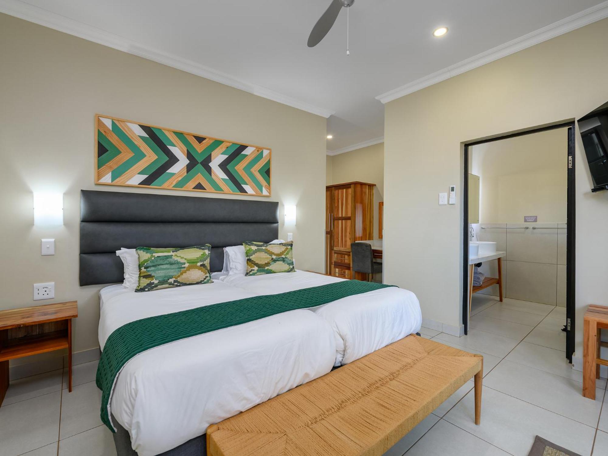 Monomotapa Village @ Legend Golf And Safari Resort Golders Green Exterior foto