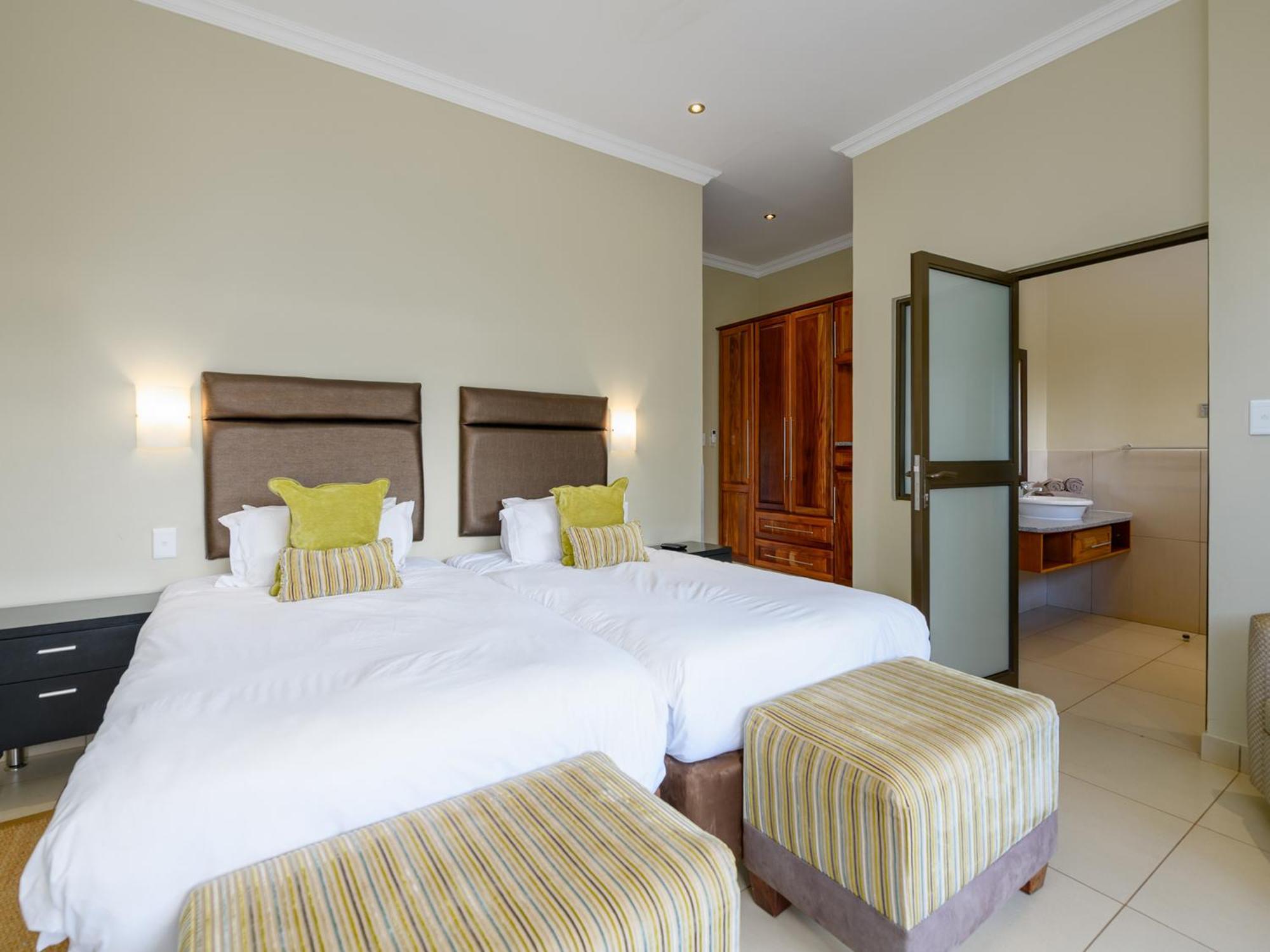Monomotapa Village @ Legend Golf And Safari Resort Golders Green Exterior foto