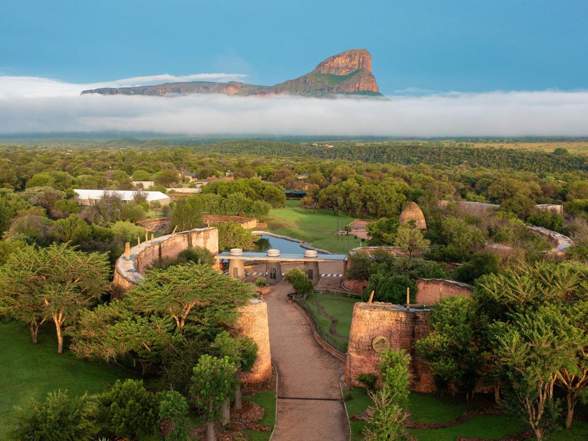 Monomotapa Village @ Legend Golf And Safari Resort Golders Green Exterior foto